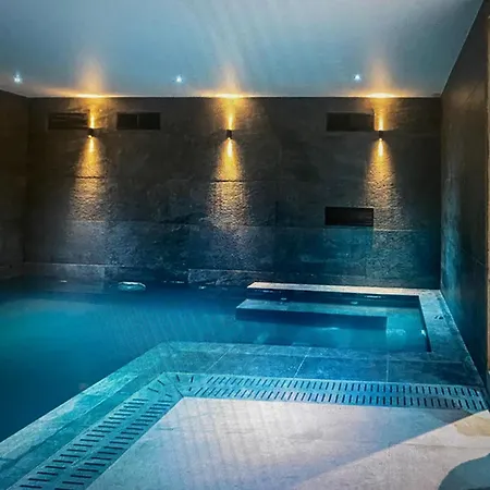 De Luxe Avec Piscine, Sauna, Hammam, Cinema * Val Thorens
