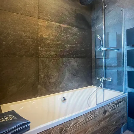 De Luxe Avec Piscine, Sauna, Hammam, Cinema * Val Thorens